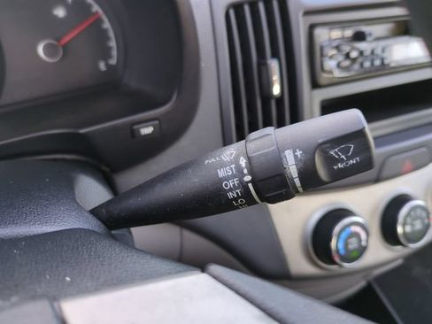 Used 2010 Hyundai Elantra FWD image 28