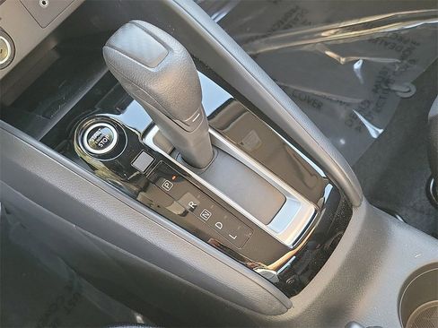 New 2025 Nissan Versa SV w/ Trunk Package image 10