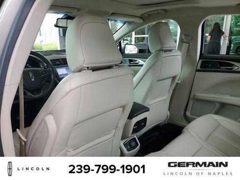 Used 2020 Lincoln MKZ Reserve image 21