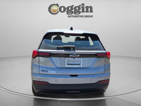 New 2027 Chevrolet Bolt LT w/ Comfort Package image 4