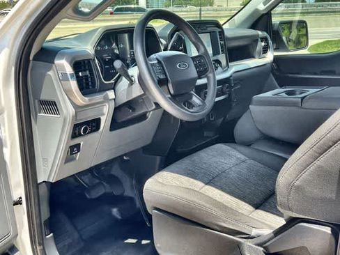 Used 2023 Ford F150 XL RWD image 3