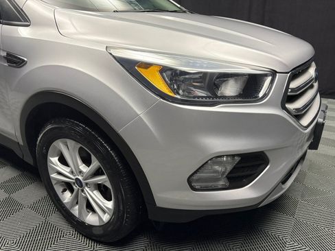 Used 2018 Ford Escape SE AWD/4WD image 11