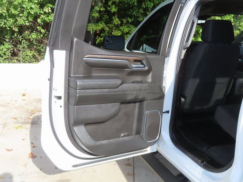 Used 2024 Chevrolet Silverado 1500 RST w/ Convenience Package II image 33