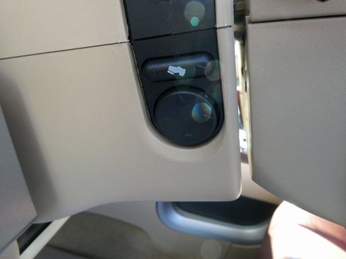 Used 2014 Ford F150 King Ranch w/ King Ranch Luxury Package image 26