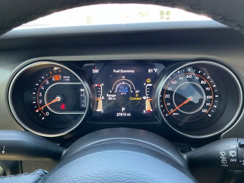 Used 2023 Jeep Wrangler Sport AWD/4WD image 24