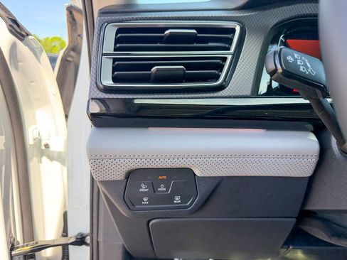 New 2026 Volkswagen Atlas Peak Edition image 20