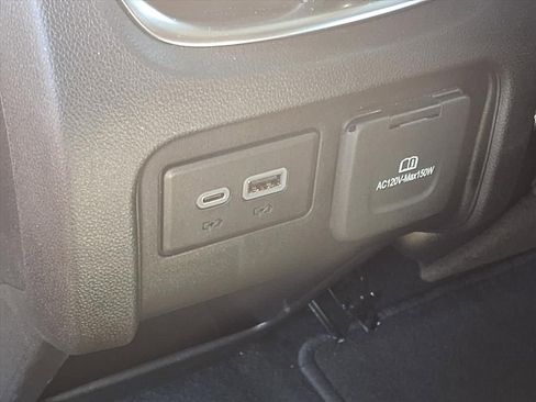 Used 2025 Chevrolet Blazer RS image 17