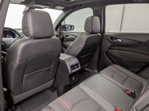 Used 2022 Chevrolet Equinox RS AWD/4WD image 19