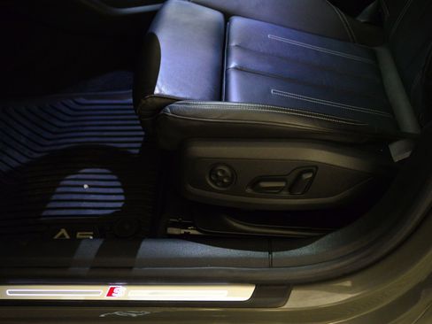 Certified 2023 Audi A5 2.0T Premium w/ Convenience Package image 28