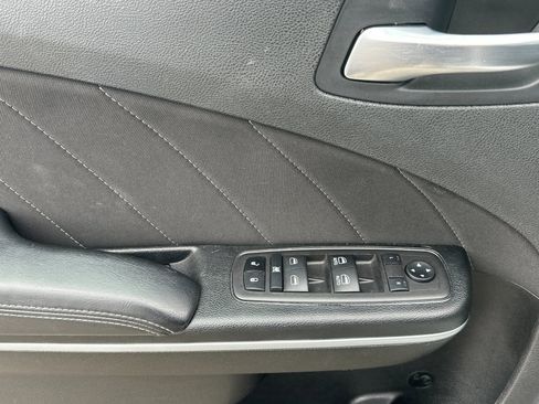 Certified 2023 Dodge Charger SXT image 11