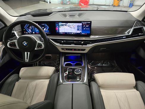 Used 2024 BMW X7 M60i w/ Executive Package AWD/4WD image 39