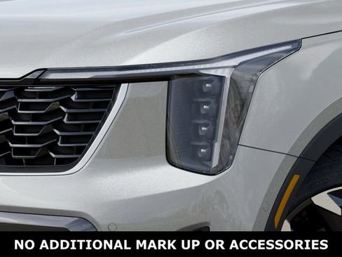 New 2026 Kia Sorento SX FWD image 10
