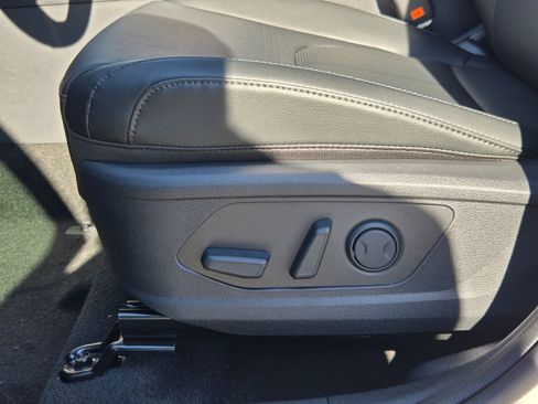 New 2026 Kia Sportage EX w/ EX Panorama Roof Package image 22