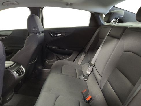 Used 2024 Chevrolet Malibu LT FWD image 18