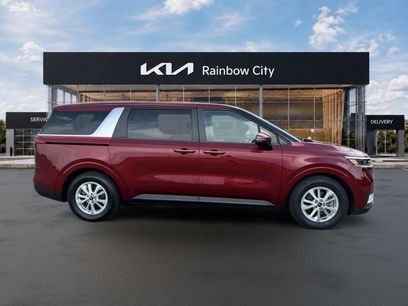 Used 2024 Kia Carnival LX