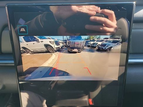 New 2026 GMC Terrain AT4 w/ Convenience Package III image 39