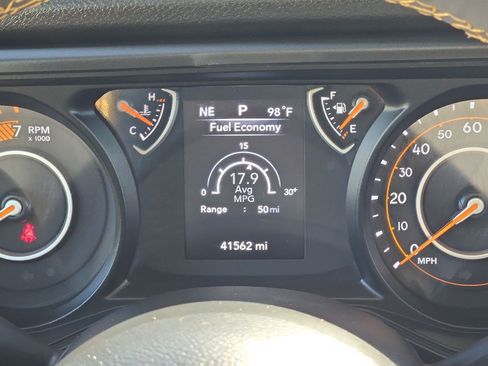 Used 2024 Jeep Wrangler Unlimited Sport AWD/4WD image 22