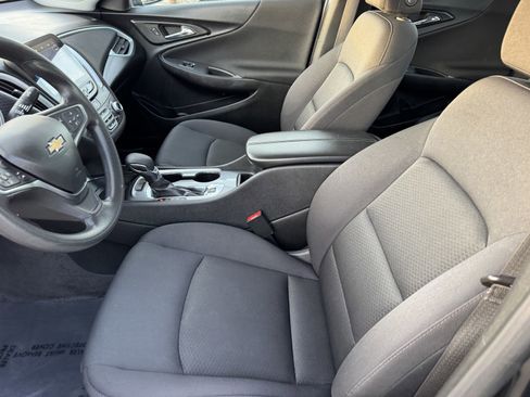 Used 2024 Chevrolet Malibu LT image 14