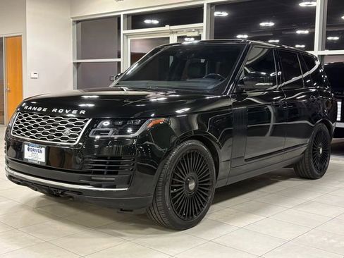 Used 2018 Land Rover Range Rover Supercharged image 4