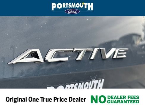 New 2026 Ford Explorer Active w/ Active Comfort Package image 24