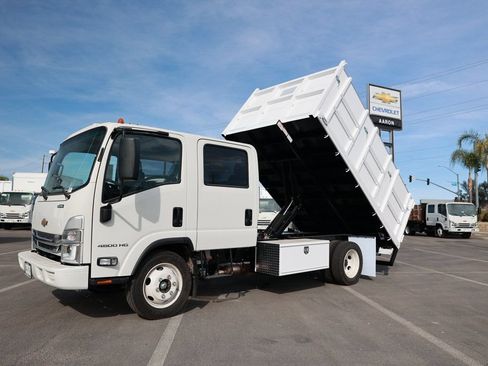 New 2024 Chevrolet Low Cab Forward RWD image 22