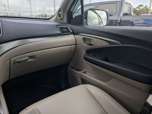 Used 2022 Honda Pilot EX-L image 17