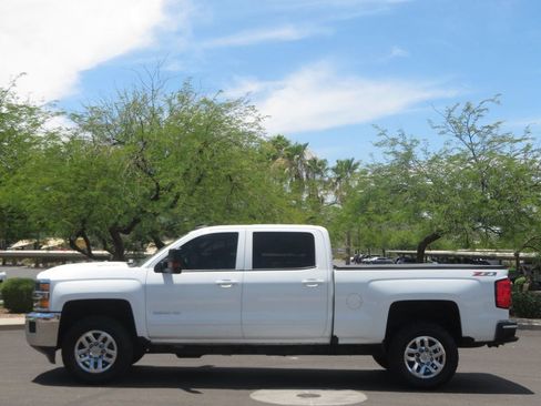 Used 2017 Chevrolet Silverado 2500 LT w/ LT Fleet Convenience Package AWD/4WD image 2