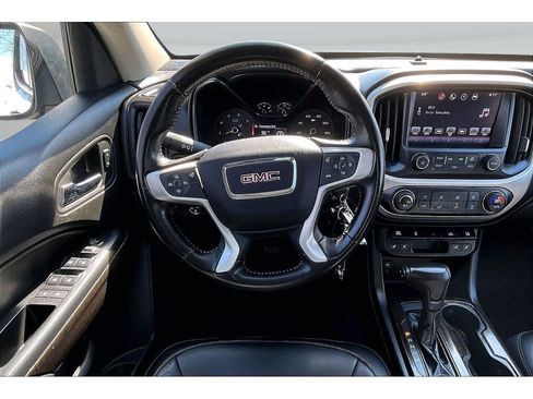 Used 2016 GMC Canyon SLT image 6