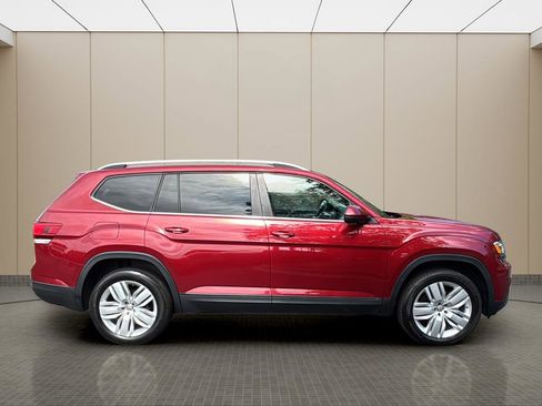 Used 2019 Volkswagen Atlas SE w/ Panoramic Sunroof Package FWD image 6