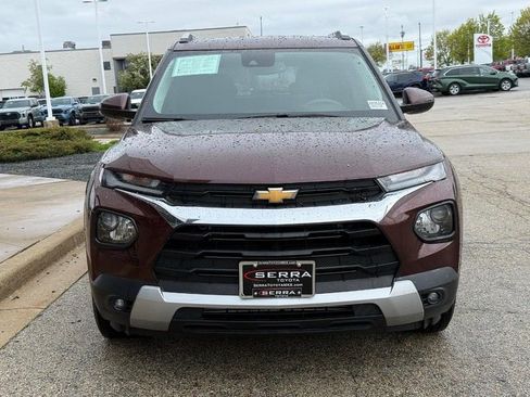 Used 2022 Chevrolet TrailBlazer LT w/ Convenience Package FWD image 8