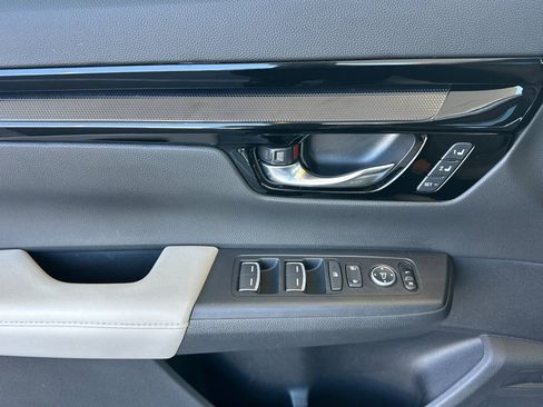 Certified 2025 Honda CR-V EX-L image 10