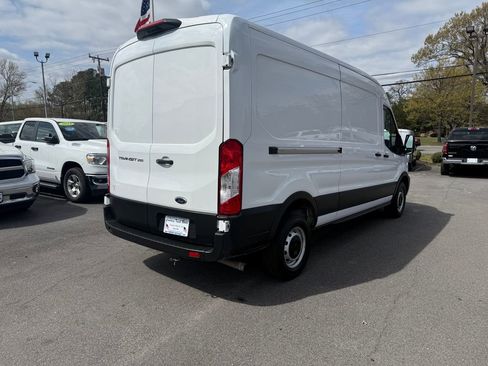 Used 2023 Ford Transit 250 Medium Roof RWD image 11
