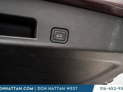 Used 2025 GMC Acadia Elevation image 32