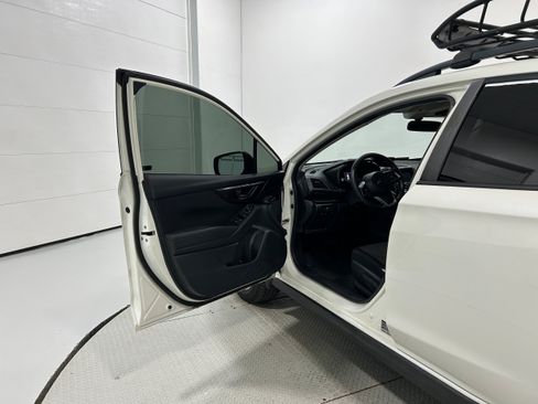 Used 2021 Subaru Crosstrek 2.0i AWD/4WD image 22