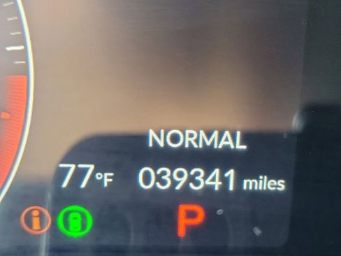 Used 2023 Honda Civic Sport image 25