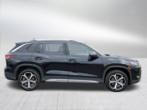 Certified 2025 Volkswagen Tiguan SE w/ Panoramic Sunroof Package AWD/4WD image 8