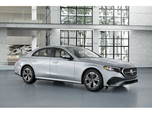 New 2026 Mercedes-Benz E 350 4MATIC Sedan image 12