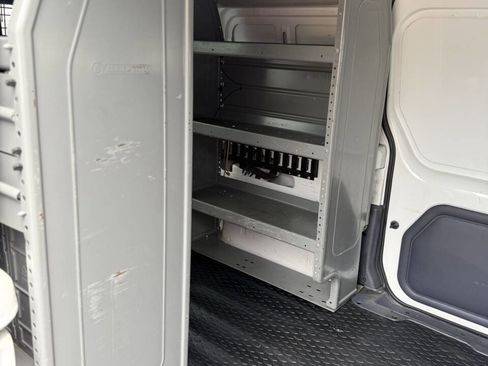 Used 2010 Ford Transit Connect XL image 26