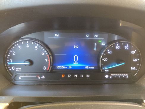 Used 2020 Ford Explorer XLT w/ Equipment Group 202A RWD image 23