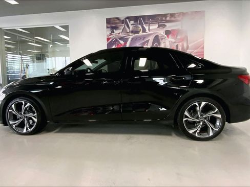 Used 2023 Audi A3 2.0T Premium Plus w/ Premium Plus Package image 3