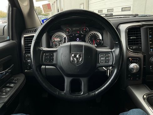 Used 2017 RAM 1500 Sport w/ Black Ram 1500 Sport Group image 33