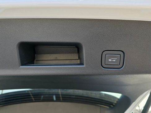 New 2026 GMC Acadia Elevation w/ Black Edition image 32