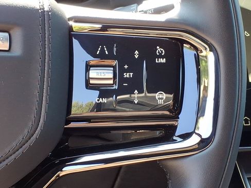 Certified 2026 Land Rover Range Rover Velar S AWD/4WD image 15