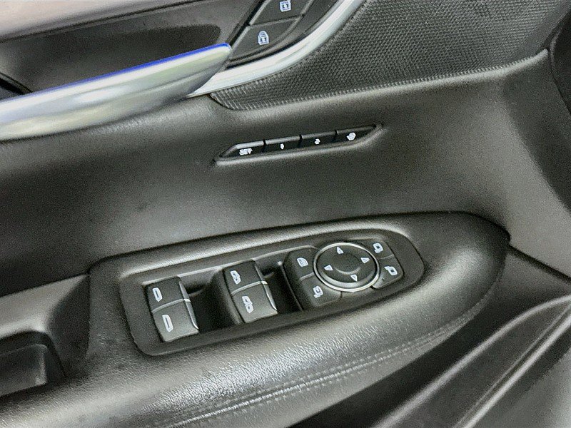 Used 2019 Cadillac XT5 Premium Luxury AWD/4WD image 19