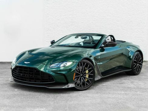 Used 2023 Aston Martin V12 Vantage Roadster RWD image 1