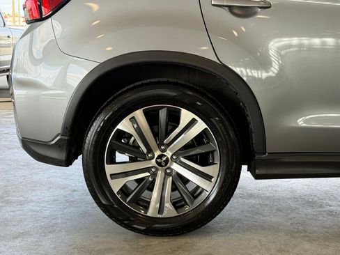 Used 2025 Mitsubishi Outlander Sport ES AWD/4WD image 12