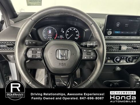 Used 2024 Honda HR-V Sport image 11