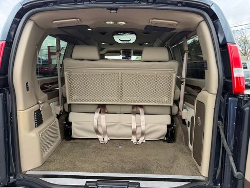 Used 2025 Chevrolet Express 2500 w/ Driver Convenience Package RWD image 27