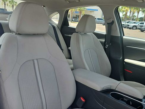 Used 2024 Hyundai Sonata SEL FWD image 24