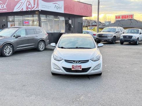 Used 2014 Hyundai Elantra SE w/ Option Group 02 image 4